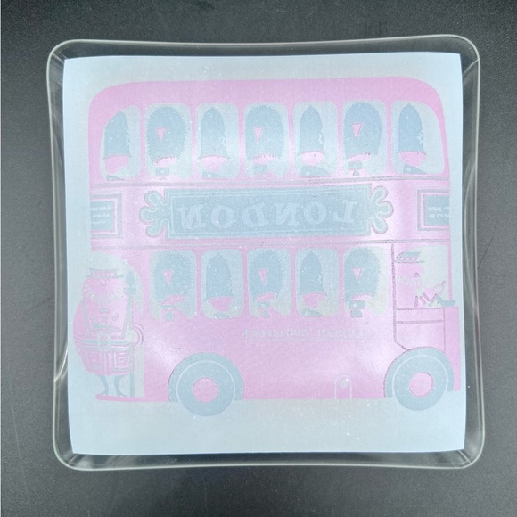 FIESTA GLASS ENGLAND London Transport Glass Ashtray Reverse Painted Trinket Dish - Picture 3 of 4